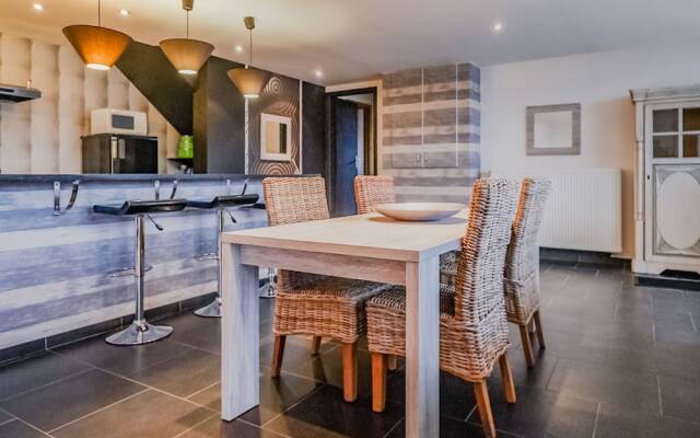 Cosy Chalet in Géromont with Garden and Barbecue