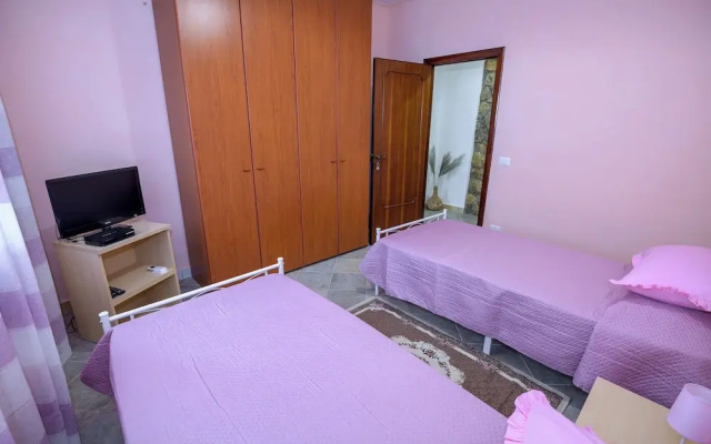 YourHome - Aury House