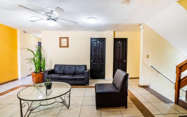 OYO Hotel Bugambilia San Luis Potosi