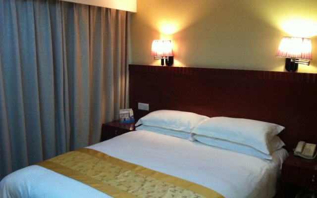 Silver Art Hotel