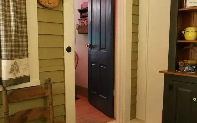 Lilly Pad Boerners Guest house