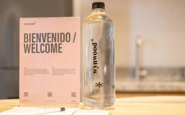 w Elegant 2BR w Majestic Terrace in CTG