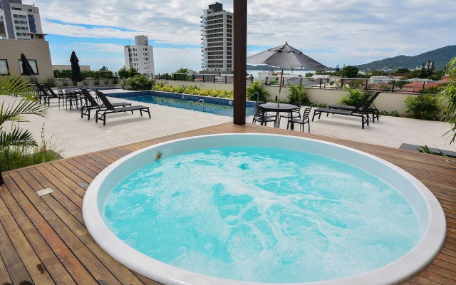 Apartamento a 1 km do Beto Carrero World
