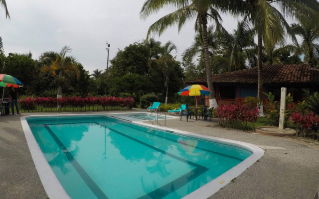 Hotel Campestre Los Tucanes