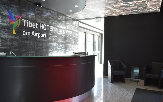 Tibet Hotel am Airport