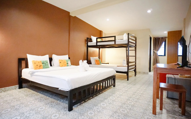 Warm Well Hostel Kanchanaburi