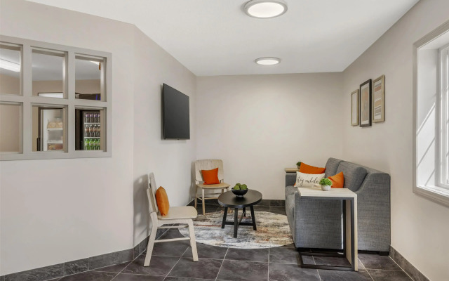 Sonesta Simply Suites Boston Burlington
