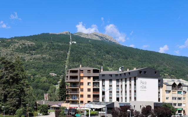 SOWELL HÔTELS Le Parc & SPA