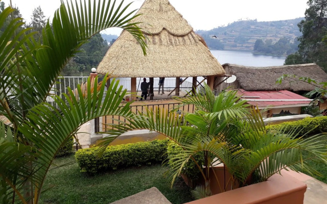 Bunyonyi view resort