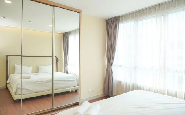 Spacious And Nice 3Br At Essence Dharmawangsa Apartment