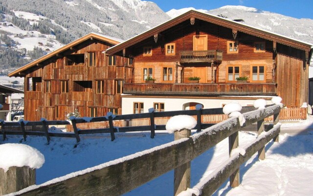 Spacious Apartment in Tyrol With Mountain View