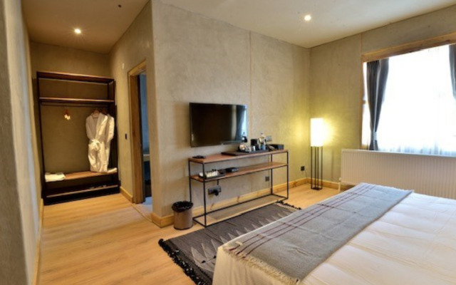 Chospa Hotel