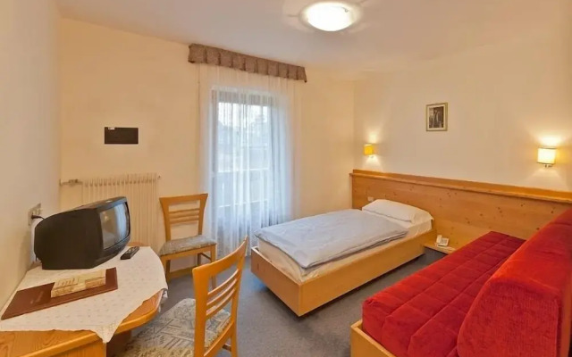 Hotel Cesa Edelweiss