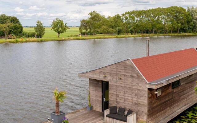 Aangenaam op de Rijn, woonboot, inclusief privé sauna