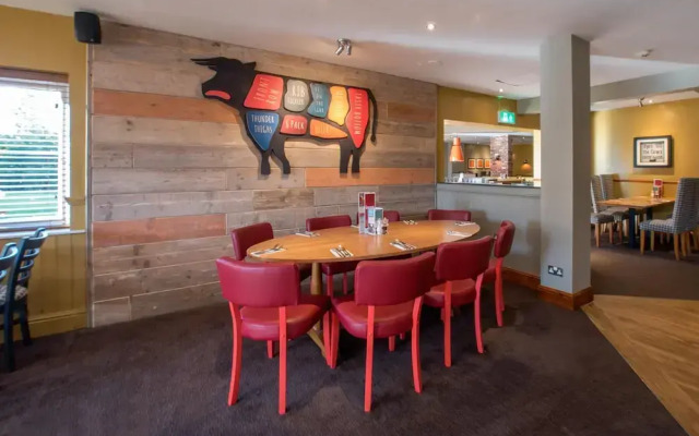 Premier Inn Walsall - M6 J10