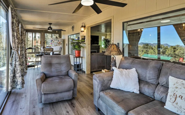 Hot Tub & Deck: Pet-friendly Home in Payson