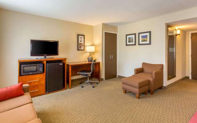 Comfort Inn Red Horse Frederick