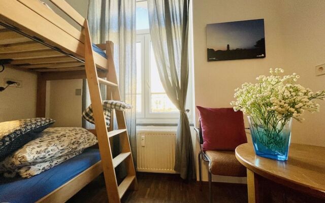 JC&BLUE Guesthouse - Hostel
