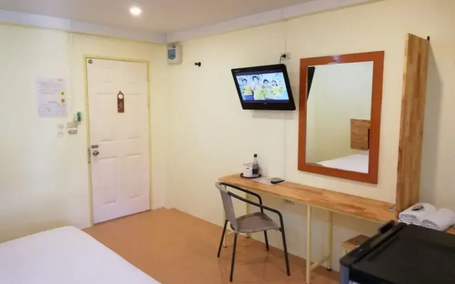 R2 Zleeping Boutique Hotel