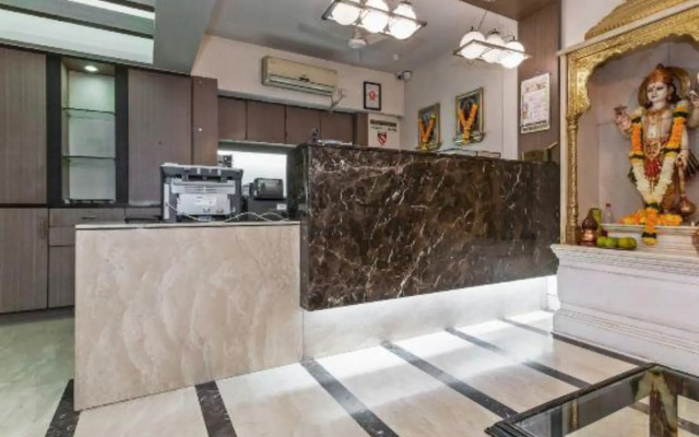 Sampoorna Hotels