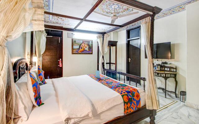 FabHotel Heritage Villa