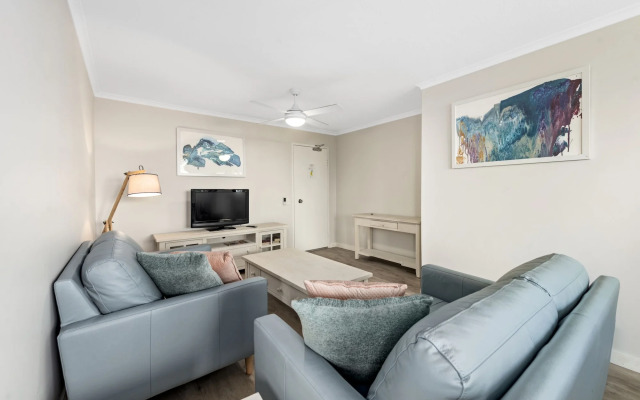 Sandpiper Apartments