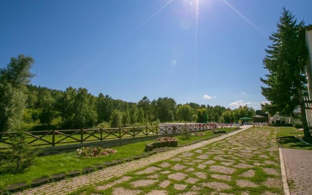 Парк-отель Чайка в Борзовой Заимке отзывы, цены и фото номеров - забронировать гостиницу Парк-отель Чайка онлайн Борзовая Заимка