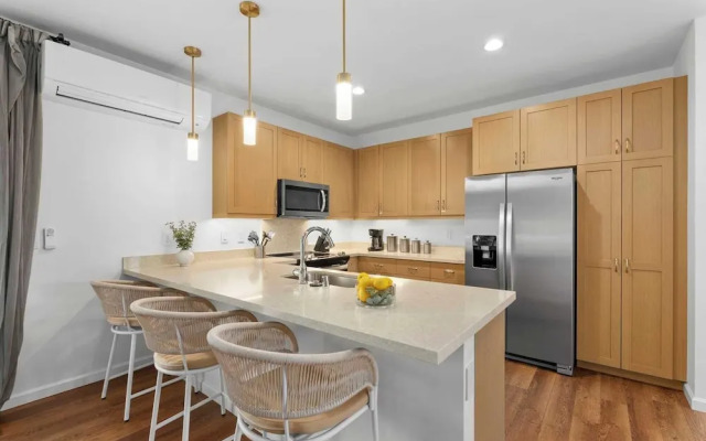 Makaha Villa by Avantstay Mountain + Ocean Views