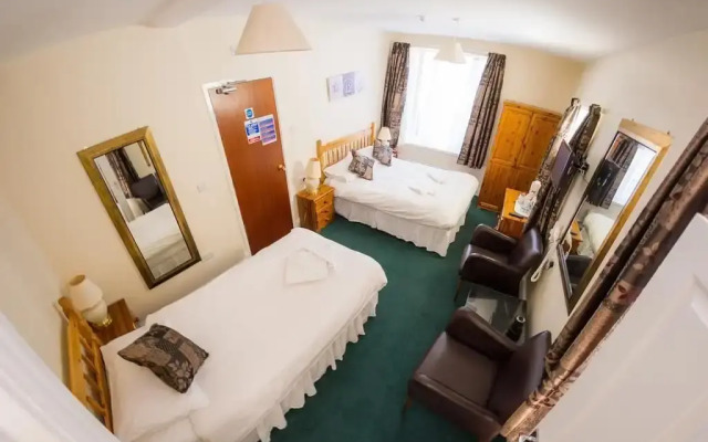 Queensbridge Hotel