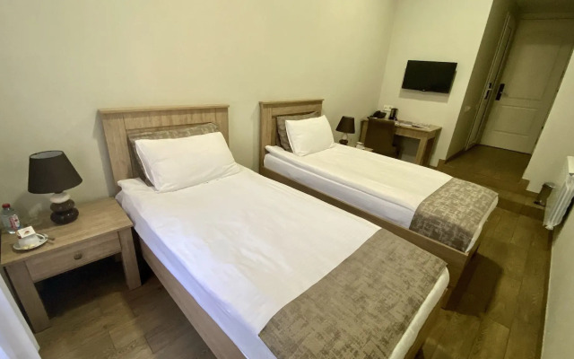 Hotel Nizami Street