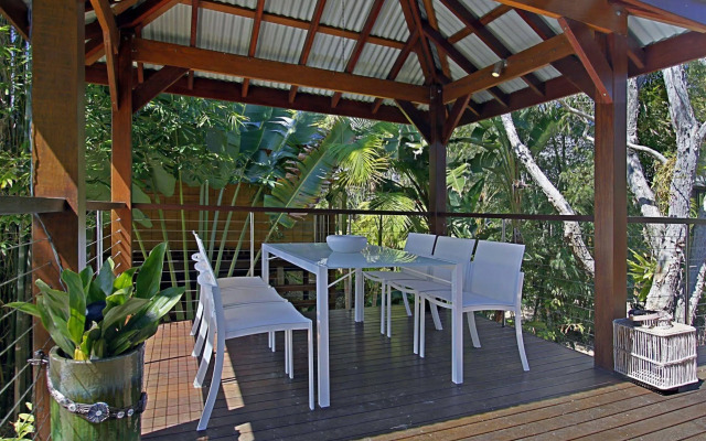 A PERFECT STAY –Blue Bliss