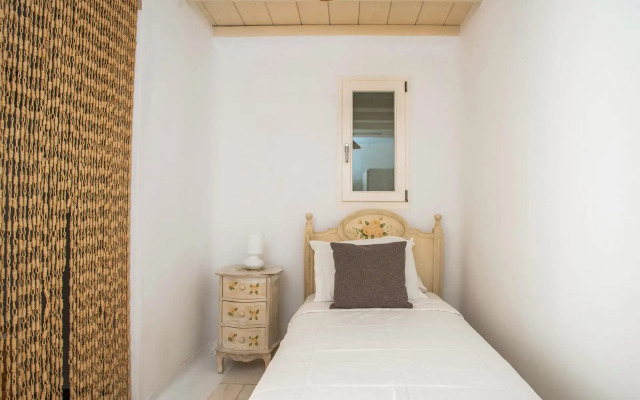 Villa Alitis by Mykonos Rocks