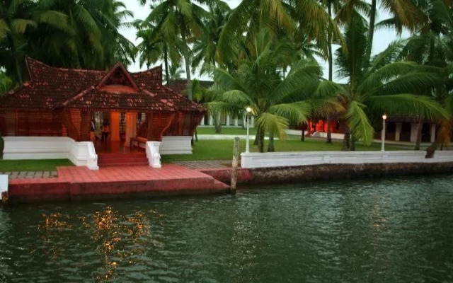 Soma Kerala Palace
