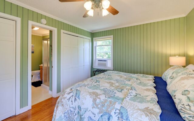 Waterfront Crystal Coast Vacation Rental w/ Deck!