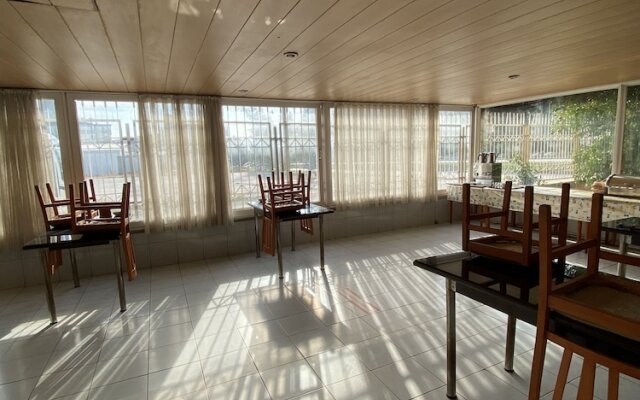 Gunes Hotel