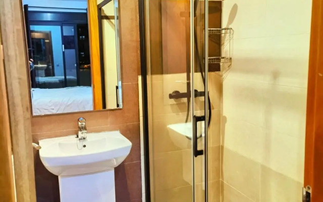 Jie Apartment