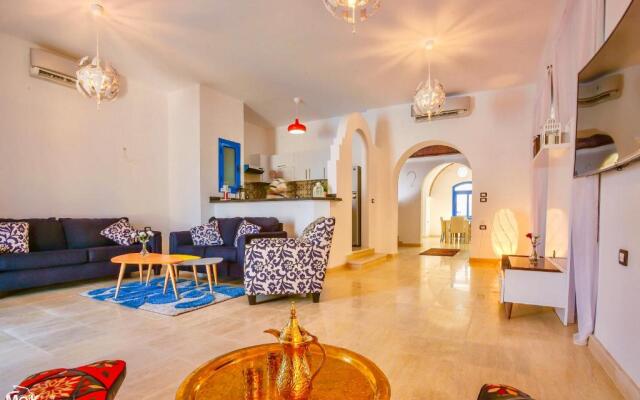Luxury 8BR Villa with seaview and private pool in Hurghada