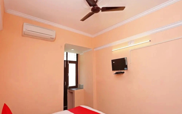 Polytechnic Chauraha By OYO Rooms