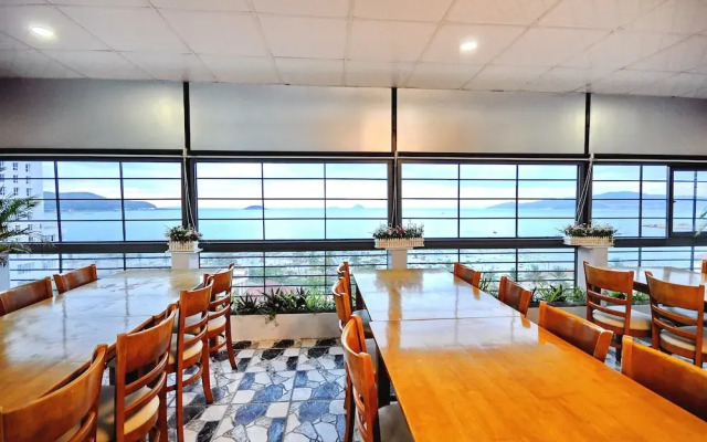 Arise Hotel