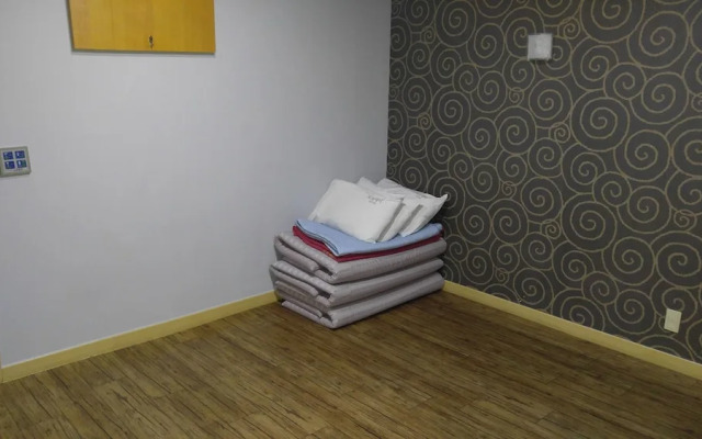Odyssey  Hotel