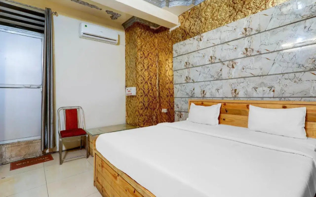 Oyo Flagship 805663 Hotel Ss Palace