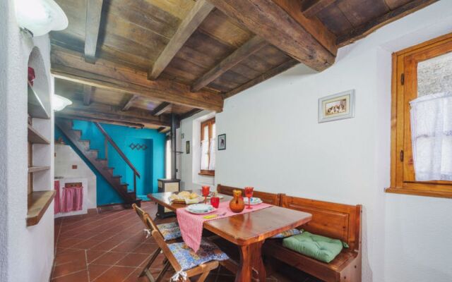 House Alessia Pietrasanta
