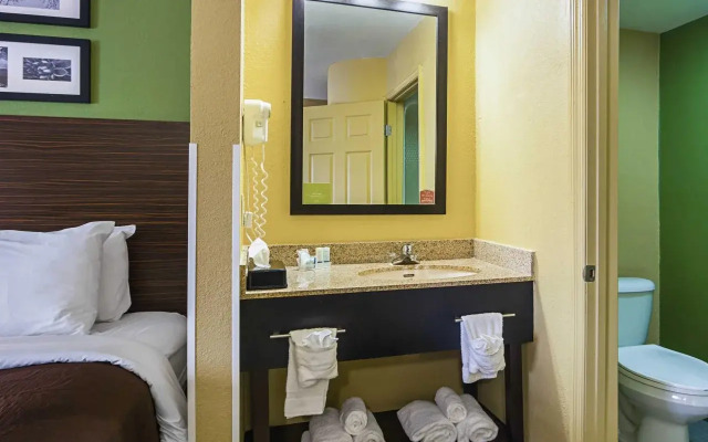 Spark by Hilton Oxford