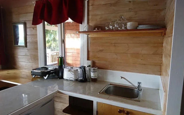 Red Hibiscus Villas