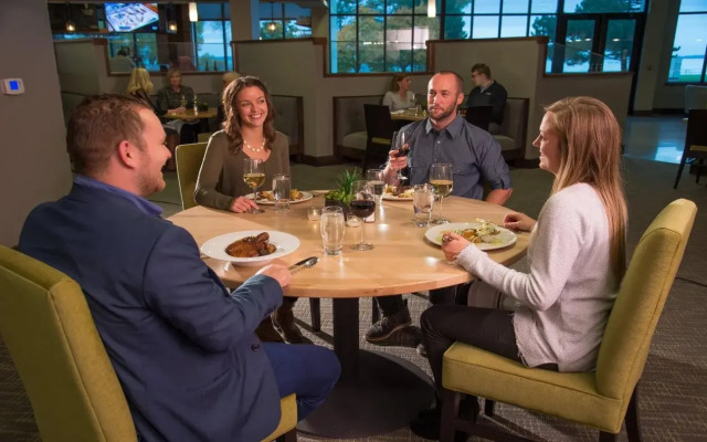 Hotel Indigo Traverse City by IHG