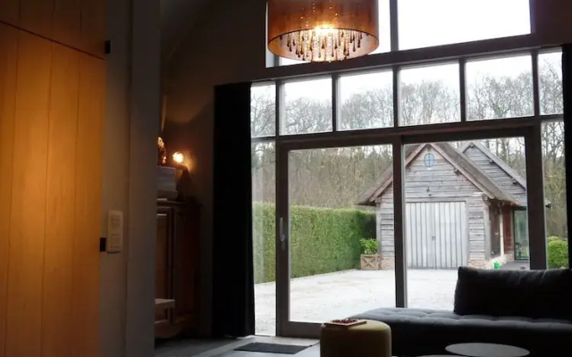 Cozy Holiday Home in Aalter near Lake