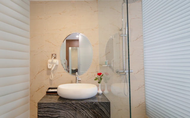 Vesna Hotel Nha Trang