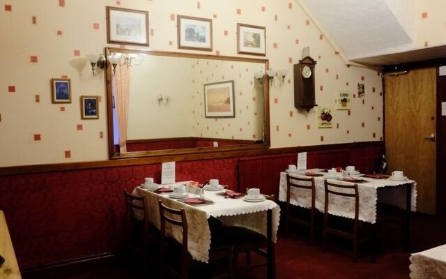 Thorncliffe Hotel