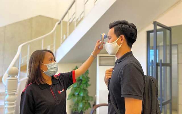 RedDoorz Nam Bac Hotel Phan Dang Luu Phu Nhuan