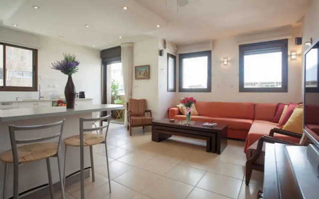 Cosy 1BR near Beach by FeelHome
